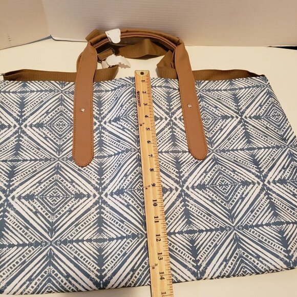 Ikat Blue Weekender Bag with handles and long strap NWOT - Picture 7 of 10